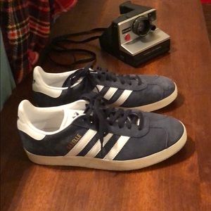Adidas Gazelle: Worn Once. Size 7